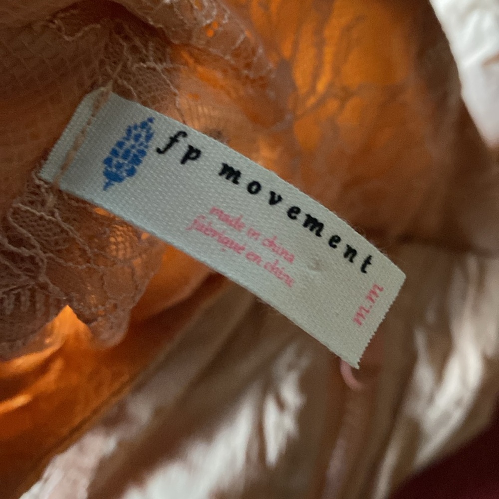 Free People Movement Namaslay Jacket M NWOT - Picture 16 of 16
